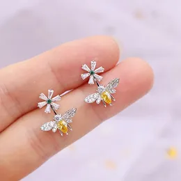 Stud Earrings 2024 Cute Flower Bee Asymmetric Zircon Wholesale Fashion Jewelry Punk For Women Girls Gift