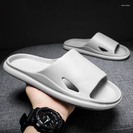 Slippers For Men Flip Flops Beach Sandals Bathroom Non-Slip Slides Indoor House Shoes Simple Male Slipper