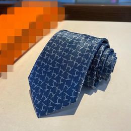 SS New Men Ties Fashion Silk Tie 100 ٪ مصمم رسالة Necktie Jacquard الكلاسيكية المنسوجة المصنوعة يدوياً لحفل الزفاف غير الرسمي وبين الأعمال التجارية مع الصندوق الأصلي