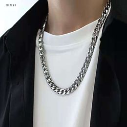 Titanium steel does not fade thick chain Cuba chain necklace mens trendy street hip hop sweater chain accessories