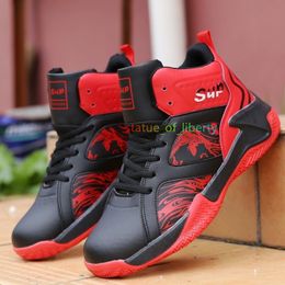 2021 New Arrival trend Men trainers Comfortable men shoes sports running shoes for adult Outdoor Brands sneakers big size 39-46 l7