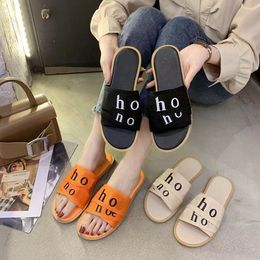 Designer Sandals top Woody Women's Mule Flat Slippers Light Brown Brown Beige White Black Pink Blue Lace Letter Canvas Slippers Women's Summer Outdoor Indoor Shoes