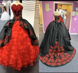Beautiful Black and Red Floral Flowers Quinceanera Dresses Mexican Charro Sweetheart Beaded Crystal satin Ball gown Vestido de Swe8463222
