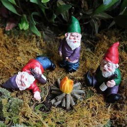 Miniature Garden Gnome Figurines Funny Mini Gnomes Elf Figure Micro Resin Fairy Garden Dwarf Kit for Terrarium Bonsai Decoration 2283P