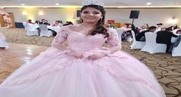 Vintage Juliet Long Sleeves Blush Ball Gown Quinceanera Prom Dresses Tulle Applique Lace V neck Illusion Sweet 15 masquerade eveni4144753