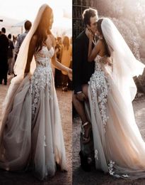 Stylish Bohemian Wedding Dresses A Line Sweetheart Lace Appliques Beaded Country Wedding Gowns With Veil High Split Skirt Beach Br8619965