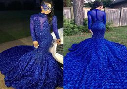 2019 New Elegant Royal Blue Long Sleeves Lace Mermaid Prom Dresses Tulle Applique Beaded 3D Floral Floor Length Evening Party Dres8328289