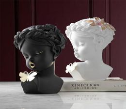 European Kissing Butterfly Angel Cute Girl Resin Statues Wedding Gifts Home Desktop Figurines Decoration Baby Sculpture Crafts 2102335366