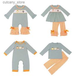 T-shirts Baby Cotton Long Sleeve T-shirt Set Round Neck Turkey And Pumpkin print Boy Grey Top Clothes And Orange Lattice Pants With Bow L240311