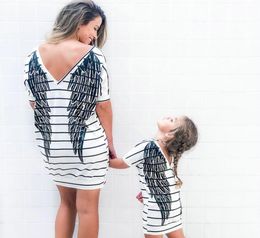 2020 Mother Daughter Short Sleeve Striped Dress Summer Family Matching Outfits Wings Dresses Mommy And Me Baby Girls Clothes F12181955825