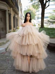 2022 Sexy Ruffles Champagne Tulle Kimono Women Prom Dresses Robe for Poshoot Puffy Strapless High Low Evening Gowns African Mat8133669