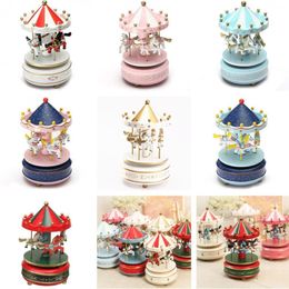Wooden Carousel Music Box Horse Merry-Go-Round Carousel Classical Musical Case Theme Kids Children Room Decor Toys Gifts 210319272s