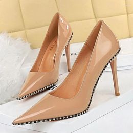 Dress Shoes BIGTREE Spring Autumn Rivet Women Pumps Stiletto Metal Beads Kitten Heels Sexy Pointed Toe Party Quality