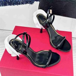 Fashion women's sandals 2024 brand summer popular leather high -heeled sandals casual holiday apartment