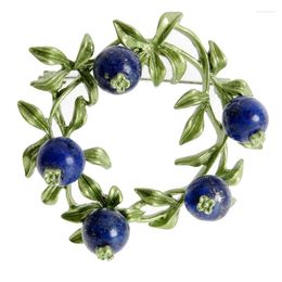 Brooches Creative Brand Design Wreath Leaf Brooch Fruits Hawthorn Flower Women Charm Jewelry