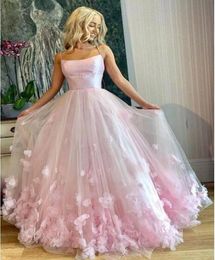 2020 Yeni Gelişler Pembe Tül Bir Çizgi Tatlı 16 Elbiseler Çiçekler Quinceanera Elbiseler Ucuz Resmi Parti Elbiseleri Uzun Vestido De Novia2862792