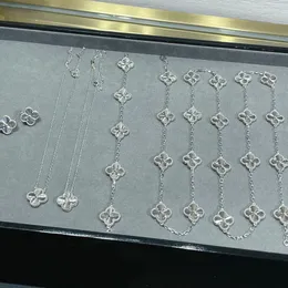 4 Set di gioielli firmati quadrifoglio con diamanti Conchiglia Fiore Van Moda Donna Bracciale Orecchini Collana Set San Valentino Regalo di compleanno Motivi di marca