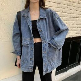 Classic Design Women Denim Jacket Solid Color Singlebreasted Winter Buttons Long Sleeves Turndown Collar Coat 240226