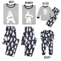 Xmas Family Matching Pajamas Set Father Mother Kid Baby Outfit Bear Long Sleeve Top Pants Sleepwear Nightwear Clothing 240226