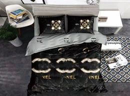 High-end European and American Fashion Brand Four-Piece Quilt Cover Bed Sheet Bedding Light Luxury Brushed Set