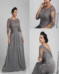 Plus Size Grey Mother Off Bride Dresses 2015 Sheer Neck Applique Open Back Vintage 34 Long Sleeves Lace Chiffon Prom Dresses CMHP3551107