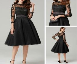 Elegant Black ALine Jewel Tulle Bridesmaid Dresses Knee Length Wedding Party Dress 34 Length Sleeve Bridesmaid Gowns With Appliq2288536