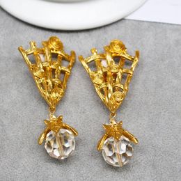 Backs Earrings 2024 Vintage Niche Design Personality Hollow Fashion Women's Ear Clip Jewlery Accessories