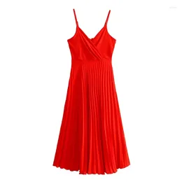 Casual Dresses YENKYE Sexy Elegant Women Red Spaghetti Strap Dress Female Cross V Neck Pleated Party Evening Vestidos