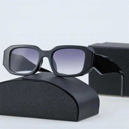 Luxury Designer Sunglasses For Woman Man Brand Goggle Beach Sun Glasses Retro Small Frame UV400 Unisex Sunglass Black Optional Hig229k