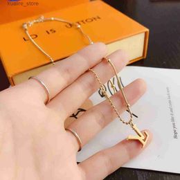 Pendant Necklaces 2024 Women Luxury Designer Necklace Choker Pendant Chain 18K Gold Plated Stainless Steel Letter Necklaces Wedding Jewelry Accessories L240311