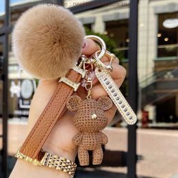 Keychain designer key chain luxury bag charm female cute bear car ring fashion fur ball pendant male trendy accessories number plate creative exquisite nice G1ED