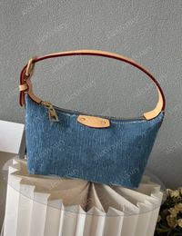 Hills Pochette Clutch Women Designer Shoulder Bags Denim Blue Underarm Bag M82949 Lady Luxury Hobos