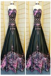 2020 Sweetheart Camo ALine Wedding Dresses Embroidery Gothic Black Camouflage Bridal Gowns Formal Long Vestidos De Marriage Count7404351