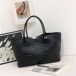 Shopping Classic Cabat Totes Lady Bag Botegas Capacity Bags Venata 2024 New Double Sided Woven Large Tote Womens Leather One Shoulder Handbag Basket Z3CW