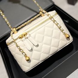 Designer Women 21A Mini Vanity With Chain Bag Luxury Brand Quilted Trunk Shoulder Bags Lady Makeup Case Cosmetic Box Gold Ball Silding Chains Strap Crossbody Handbag