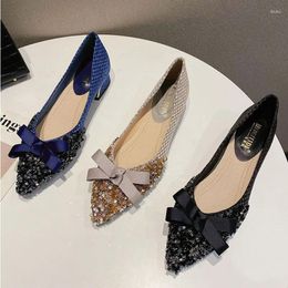 Dress Shoes 2024 Floral Woman Designer Pointed Toe Bling Rhinestone Thick Heels 3cm High Heel Fashion Bowknot Sequins Casual Female