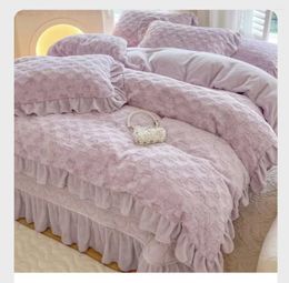 Bedding Sets Winter Luxury French Style Little Fragrant Fleece Bed Cover And Quilt Double Sided Cotton Clip Thick Coral Mi