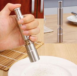 Stainless Steel Pepper Mill Grinder Thumb Push Salt Pepper Grinder Portable Manual Peppers Machine Spice Sauce Grinders Kitchen To1816872