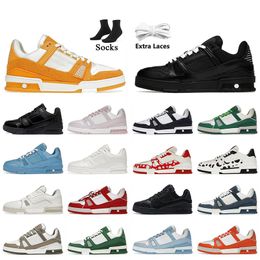 Luxury Denim V Trainers Women Mens Designer Casual Shoes Flowers Brand Calf Leather White Black Pink Blue Red Green Virgil Fashion Low Top Loafers Platform Sneakers