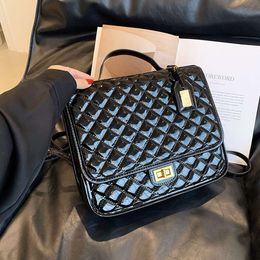 Shop Handbag Promotion Lacquer Leather Mirror Diamond Grid Large Capacity Womens Bag 2024 New College Style Casual Shoulder Trend