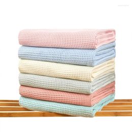 Blankets Baby Blanket Waffle Cotton Receiving Solid Colour Bath Towel Soft Breastfeeding Cover Breathable Stroller