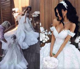 Gorgeous Off The Shoulder Ball Gown Wedding Dresses Flora Lace Appliques Court Train Bridal Gowns Custom Made Saudi Arabic Wedding Vestidos