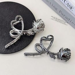 2024 Hot Selling Designer Brands Korean Fashion Y2k Rose Vintage Hair Claws Clips Women Metal Flowers Exquisite Elegant Girls Hair Accessories for Woman