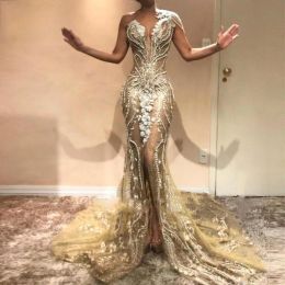Illusion Meerjungfrau neue Abendkleider mit bloßem Schmuckhals Mor Perlen Perlen vorne Split Prom sehen durch Schwanzkleid Dubai