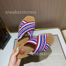 Woody Linen Bottom Beach Sandals 2024 Summer New Designer Color Block Knitted Flat Slipper Casual Mouth Toe Sandal Sandal Chlloe W3bu