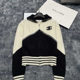 designer C23 AutumnWinter New Fashionable Western Heavy Industry Nail Diamond Back Embroidery Letter Black and White Design Zipper Knitted Cardigan RNC8