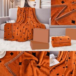 Luxury Golden Mink Blanket Letter Flannel Coral Blankets Velvet Home Sofa Bed Sheet Cover Shawl 4 Seasons Gift Room Decoration 150250h