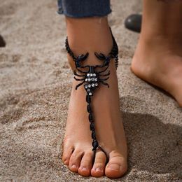 Fashion Black Scorpion Anklet for Women Vintage Punk Exaggerated Rhinestone Alloy Personality Anklet Jewellery Accessories 240227