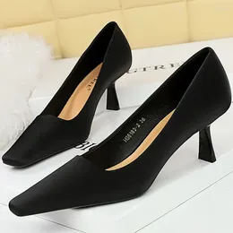 Dress Shoes Western Style Simplicity 6cm High Heels Pumps Stiletto Silk Shallow Square Toe Women Profession OL All-match Lady