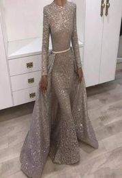 2020 Cheap Bling Silver Gold Sequined Prom Dresses Lace Jewel Neck Mermaid Sequins Long Sleeves Overskirts Evening Dress Wear Part4750673